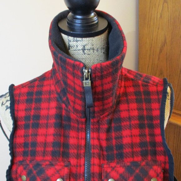 Chaps Women's Flannel Sleeveless Vest, Full Zip, Red and Black Plaid, Size L - Picture 5 of 12